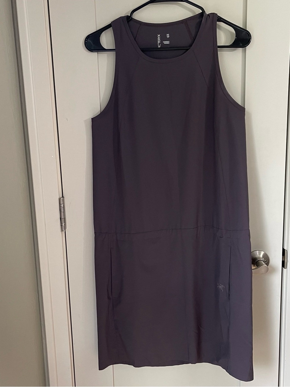 Arc'teryx Contenta Athletic Dress Womens Sleeveless Purple XS Outdoor Active
